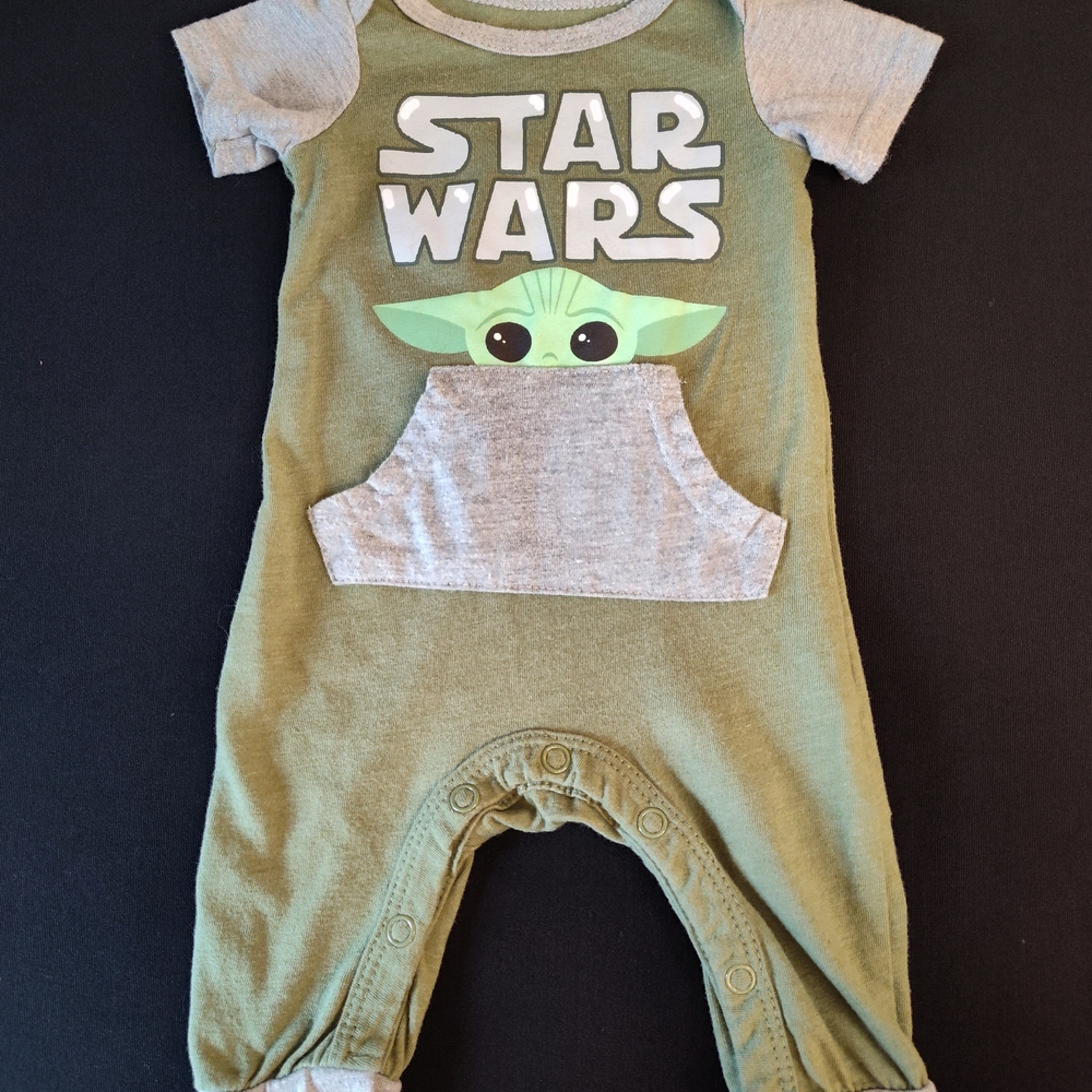 Disney Baby Star Wars Baby Yoda Green One Piece Sleeper